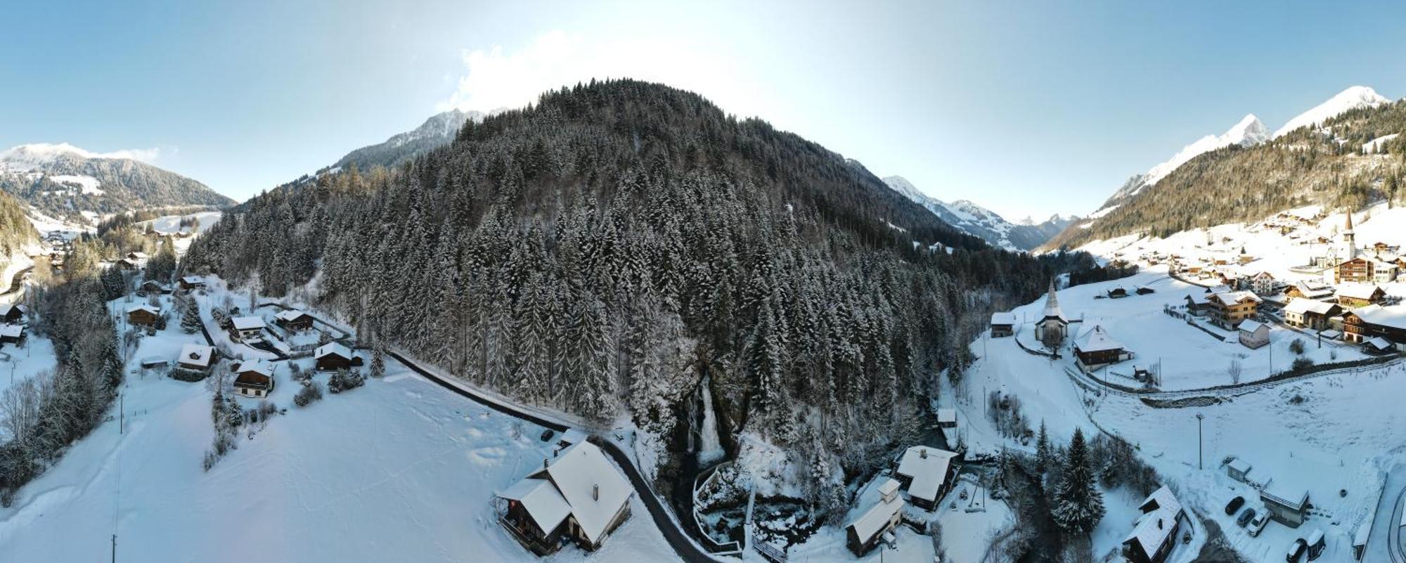 Hotel Cascade De Jaun Zewnętrze zdjęcie